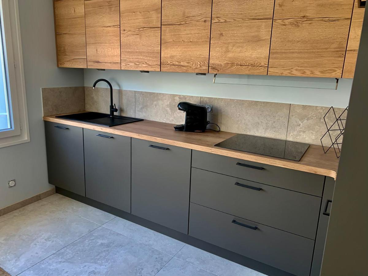 L'endroit Ideal, Confort Et Elegance Apartment